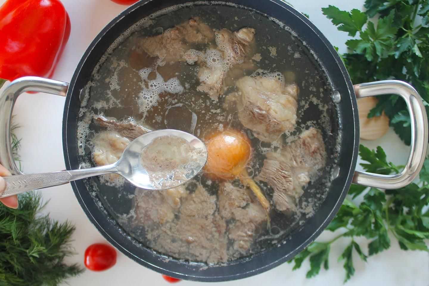 Шурпа в казане на костре из говядины рецепт с фото пошагово - 1000.menu