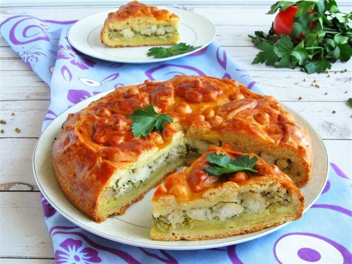 Пирожки из картошки с фаршем на сковороде. картофельные пирожки с фаршем.