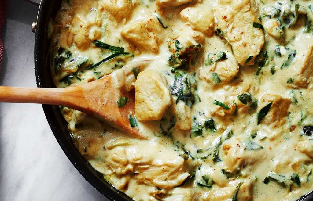 Курица в сливочном соусе. 10 нехлопотных рецептов вкусного блюда