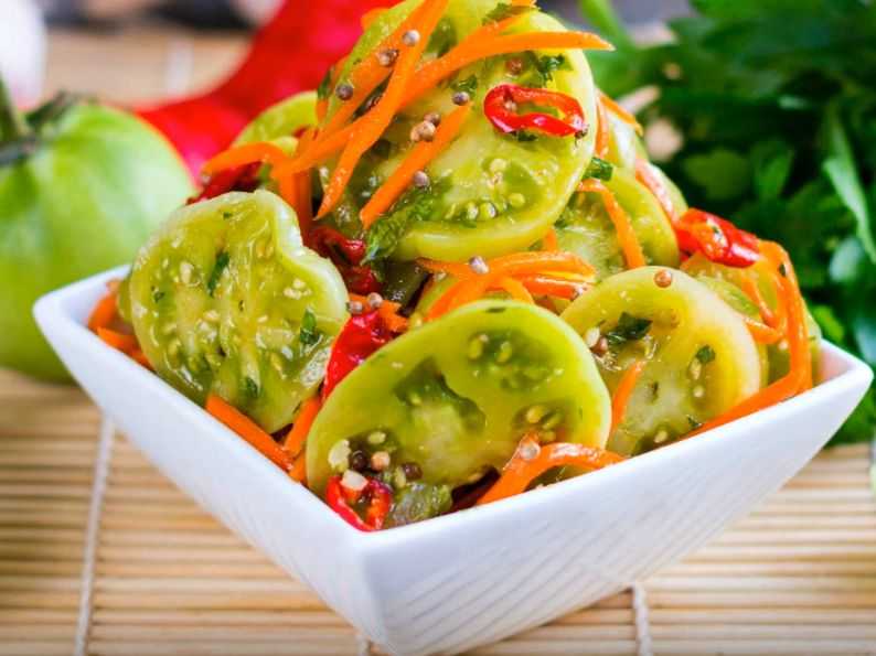 14 очень вкусных салатов из помидор на зиму: простые и оригинальные рецепты