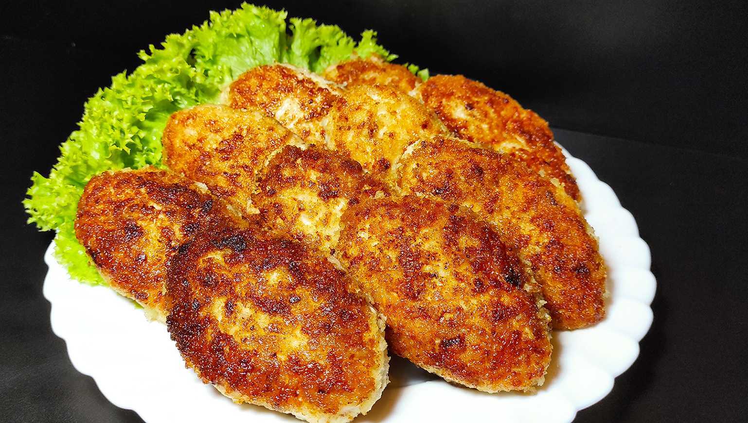 Котлеты с подливкой - как вкусно готовить в сметанном, томатном, овощном или белом соусе