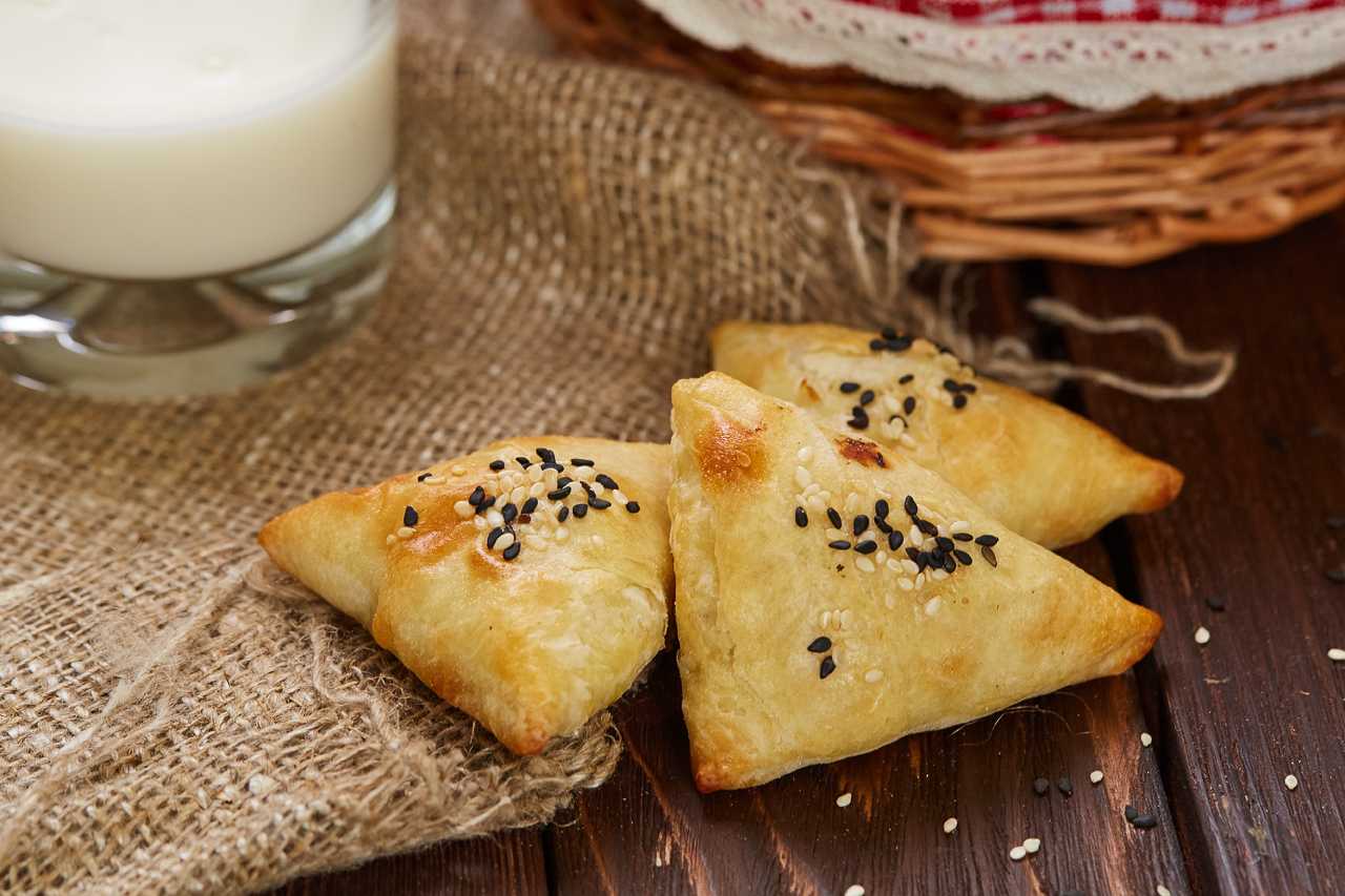 Самса с курицей
